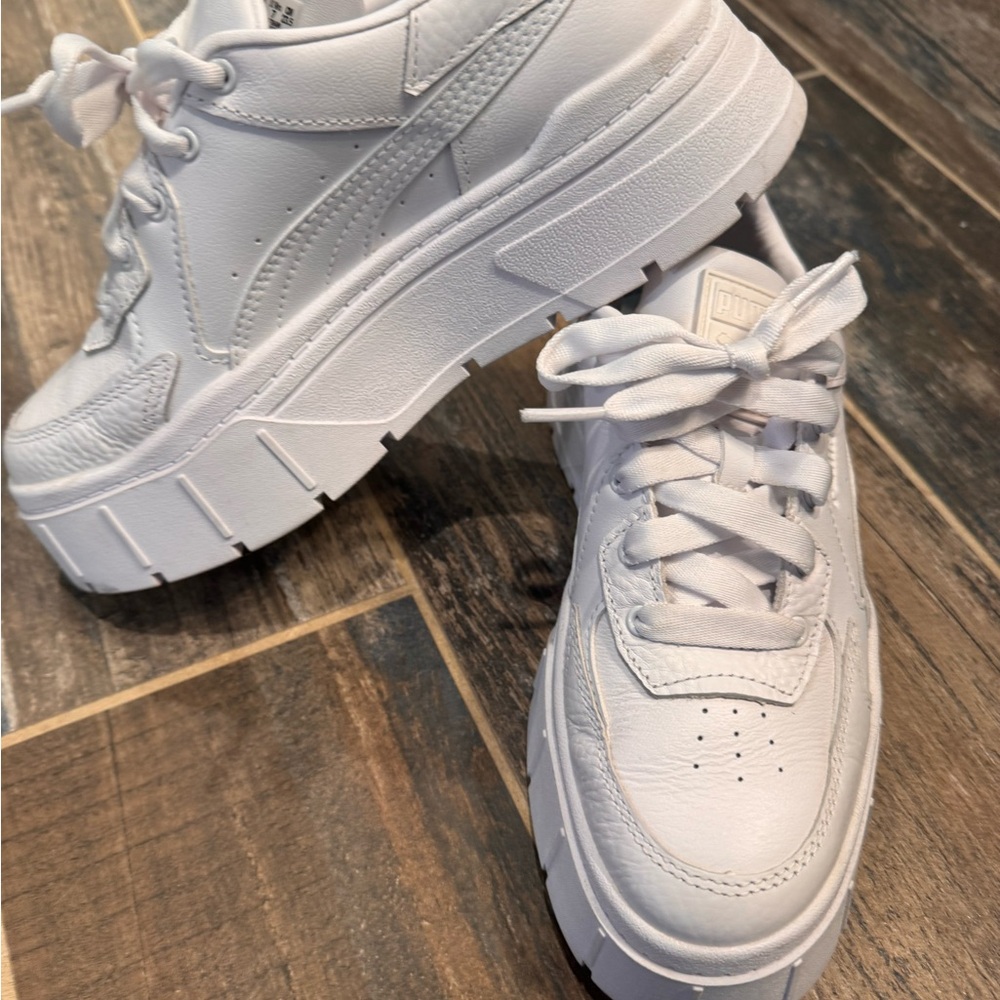 Puma Women's White Sneakers